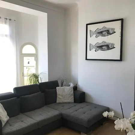 Charming Sunny Across Monte Carlo Casino Apartment *