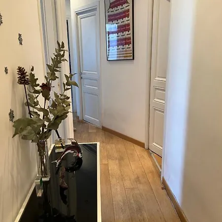 Charming Sunny Across Monte Carlo Casino Apartment Beausoleil