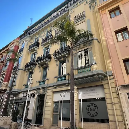 Charming Sunny Across Monte Carlo Casino Apartment *
